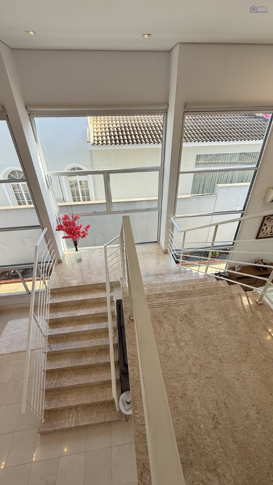Casa de Alto Padrão à Venda no Florais Cuiabá - foto 8