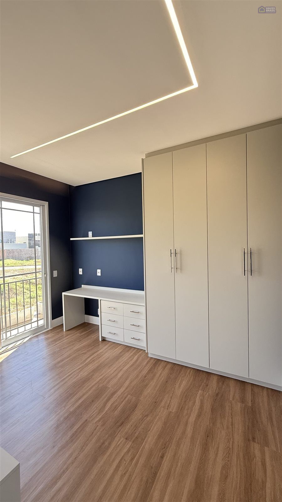 Sobrado Neoclássico | Condomínio Brisas Horizontal - foto 18