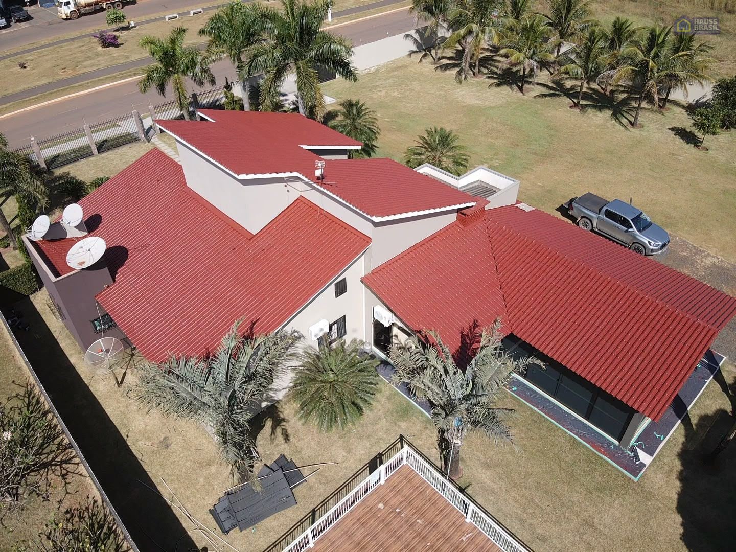 Casa de 300 m² em terreno de 2.500 m² em Sapezal - foto 3